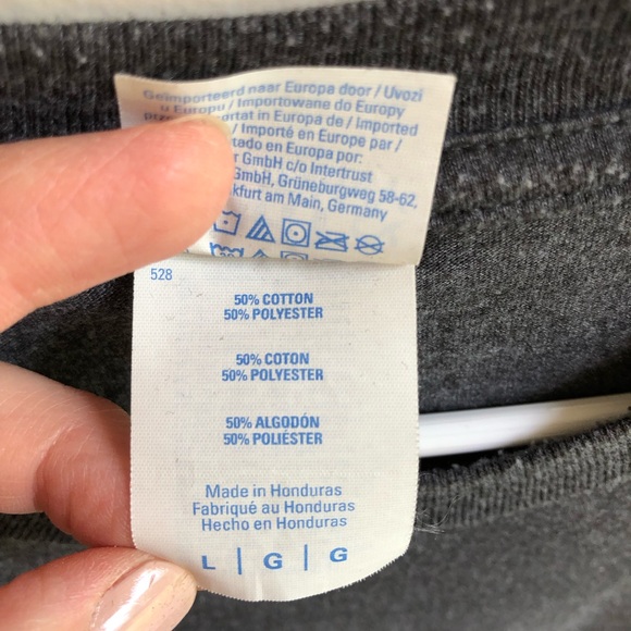 Port & Company Men's Size Large Forest Scene T Shirt Grey, Blue & Green - Picture 3 of 3